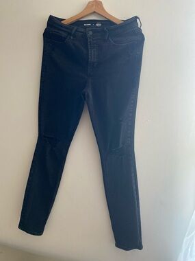 Old Navy Women's Black Skinny Jeans